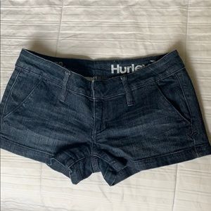 Hurley short shorts (low rider)